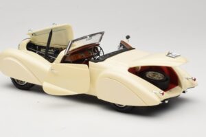 Delahaye Cabriolet Crème Guiloy 1:18 68580 Métal — image 5 sur 8