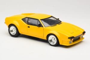 De Tomaso Pantera Jaune Hot Wheels 1:18 27809 Métal — image 6 sur 8