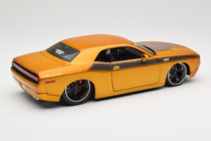 Dodge Challenger Concept Or Maisto 1:18 31320 Métal — image 3 sur 8