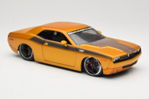Dodge Challenger Concept Or Maisto 1:18 31320 Métal — image 6 sur 8