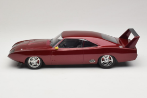 Dodge Charger Daytona Fast & Furious Dom's Car GreenLight 1:18 19003 Métal — image 3 sur 6