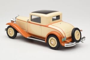 Dodge Eight DG Coupé Beige BoS Models 1:18 BOS289 Résine — image 5 sur 6