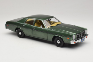 Dodge Monaco Vert Hunter GreenLight 1:18 19045 Métal — image 6 sur 8
