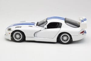 Dodge Viper GTS-R GT2 Blanc 1997 Maisto 1:18 50316 Métal — image 4 sur 8