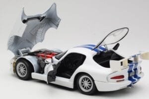 Dodge Viper GTS-R GT2 Blanc 1997 Maisto 1:18 50316 Métal — image 5 sur 8