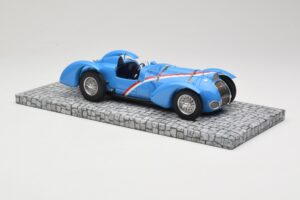 Ecurie Bleue Delahaye Type 145 V12 R. Dreyfus Coupe du Million Montlhery 1937 Minichamps 1:18 107116100 Métal — image 4 sur 6