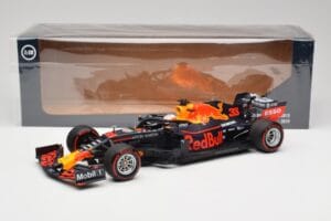 Aston Martin Red Bull Racing RB15 #33 M. Verstappen F1 2019 Minichamps 1:18 110190033 Métal — image 7 sur 7