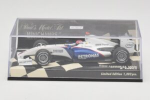 BMW Sauber F1.09 #4 R. Kubica Showcar 2009 Minichamps 1:43 400090075 Métal — image 5 sur 5