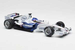 BMW Sauber F1.06 #17 J. Villeneuve F1 2006 Minichamps 1:18 100060017 Métal — image 4 sur 6