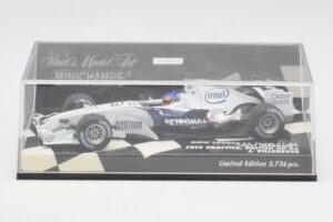 BMW Sauber F1.06 J. Villeneuve Wedding Edition F1 2006 Minichamps 1:43 400060117 Métal — image 4 sur 5