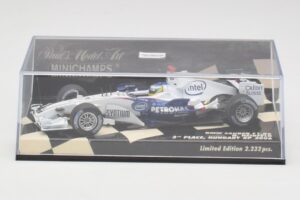BMW Sauber F1.06 #10 N. Heidfeld Hungarian GP 3rd Place 2006 Minichamps 1:43 400060116 Métal — image 5 sur 5