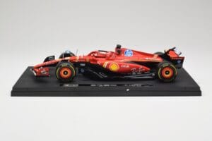 Ferrari SF-24 #16 C. Leclerc Emilia Romagna Grand Prix 2024 Bburago 1:18 18-16821-L-IMOLA-SHOWCASE Métal — image 3 sur 7