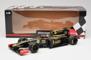 Lotus Renault GP R31 #10 B. Senna F1 2011 Minichamps 1:18 150110079-C1 Métal — image 7 sur 7