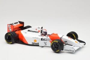 McLaren Ford MP4/8 #7 M. Andretti European GP 1993 Minichamps 1:18 530931827 Résine — image 4 sur 7