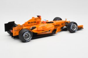 McLaren Mercedes MP4-20 G. Paffett F1 Test Car 2006 Minichamps 1:18 B66962342 Métal — image 2 sur 6