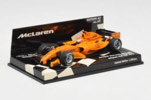 McLaren Mercedes MP4-20 G. Paffett Test Car 2006 Minichamps 1:43 530064395 Métal — image 2 sur 5