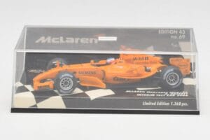 McLaren Mercedes MP4-20 G. Paffett Test Car 2006 Minichamps 1:43 530064395 Métal — image 5 sur 5