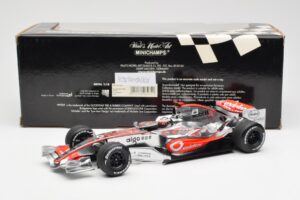 McLaren MP4-21 Mercedes #4 J-P. Montoya Showcar 2006 Minichamps 1:18 MONTOYA002 Métal — image 6 sur 6