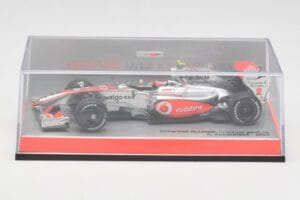 McLaren Mercedes MP4-24 #2 H. Kovalainen Race Car 2009 Minichamps 1:43 503094302 Métal — image 5 sur 5