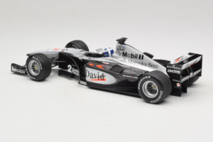 McLaren MP4-15 #2 D. Coulthard F1 2000 Minichamps 1:18 B66962118 Métal — image 5 sur 6
