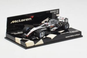 McLaren MP4-19B #6 K. Raikkonen F1 2004 Minichamps 1:43 530044316 Métal — image 3 sur 5