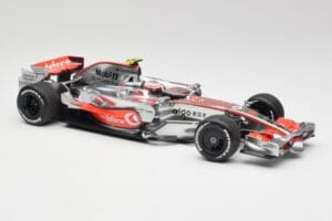 McLaren MP4-22 #2 L. Hamilton Canadian GP Winner 2007 Minichamps 1:18 530071822 Métal — image 4 sur 6