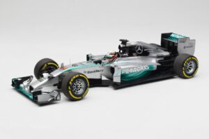 Mercedes AMG Petronas W05 #44 L. Hamilton F1 World Champion 2014 Minichamps 1:18 186140044 Métal