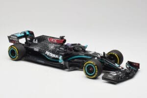 Mercedes AMG W11 Petronas #44 L. Hamilton Styrian GP Winner 2020 Minichamps 1:18 110200244 Résine — image 4 sur 7