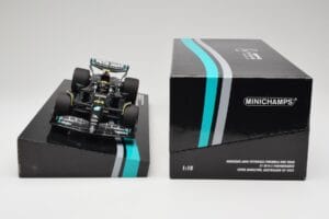 Mercedes AMG W14 E Performance Petronas #44 L. Hamilton Australian GP 2023 Minichamps 1:18 113230144 Résine — image 6 sur 7