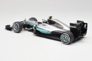Mercedes AMG W07 #6 N. Rosberg Australia GP Winner 2016 Minichamps 1:18 110160006 Métal — image 5 sur 7