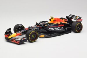 Oracle Red Bull Racing RB18 #11 S. Perez Abu Dhabi GP 2022 Minichamps 1:18 110222211 Métal