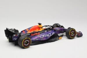 Oracle Red Bull Racing RB19 #33 M. Verstappen Las Vegas GP Winner 2023 Minichamps 1:18 110232201 Résine — image 2 sur 7