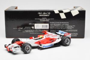Panasonic Toyota Racing TF106 #8 R. Schumacher F1 2006 Minichamps 1:18 100060007 Métal — image 6 sur 6