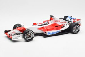 Toyota TF106 Panasonic Toyota Racing J. Trulli F1 Presentation 2006 Minichamps 1:18 AM59554H Métal