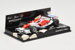 Toyota TF108 #9 J. Trulli Panasonic Toyota Racing Showcar F1 2008 Minichamps 1:43 400080081 Métal — image 2 sur 5