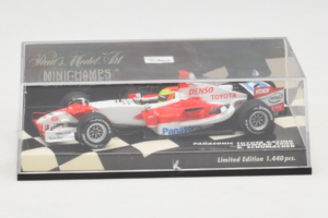 Toyota TF106 Panasonic #11 R. Schumacher Panasonic Toyota Racing Showcar 2006 Minichamps 1:43 400060077 Métal — image 4 sur 5