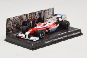 Panasonic Toyota Racing TF109 K. Kobayashi F1 2009 Minichamps 1:43 413090210 Métal — image 2 sur 5