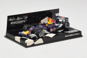 Red Bull Racing D. Coulthard Showcar 2005 Minichamps 1:43 400050084 Métal — image 2 sur 5