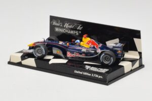Red Bull Racing D. Coulthard Showcar 2005 Minichamps 1:43 400050084 Métal — image 3 sur 5