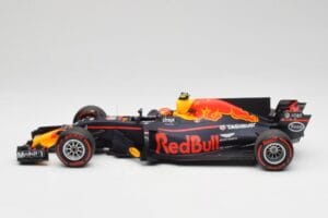 Red Bull Racing RB13 Tag Heuer #33 M. Verstappen Australian GP 2017 Minichamps 1:18 110170033 Résine — image 3 sur 7