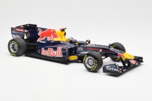 Red Bull Racing Renault RB7 #1 S. Vettel F1 World Champion Showcar 2011 Minichamps 1:18 113110271 Métal — image 4 sur 6