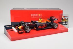 Red Bull RB12 #33 M. Verstappen Spain GP Winner 2016 Minichamps 1:18 147160533 Métal — image 6 sur 6