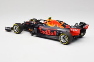Red Bull RB15 #10 P. Gasly F1 2019 Minichamps 1:18 110190010 Métal — image 5 sur 7