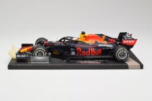 Red Bull RB16 #33 M. Verstappen Abu Dhabi GP Winner 2020 Minichamps 1:18 113201733 Métal