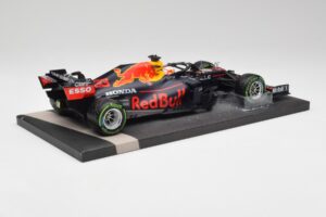 Red Bull RB16B #33 M. Verstappen Emilia Romagna GP Winner 2021 Minichamps 1:18 113210233T Métal — image 3 sur 6