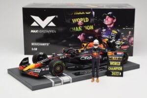 Red Bull RB18 Oracle #1 M. Verstappen Japanese GP 2022 World Champion Minichamps 1:18 113221801 Résine — image 7 sur 7