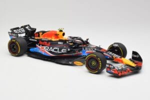 Red Bull RB19 #1 M. Verstappen Austin GP Winner 2023 Minichamps 1:18 110231901 Métal — image 4 sur 6