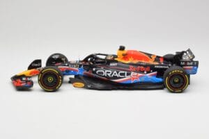 Red Bull RB19 #11 S. Perez Austin GP 2023 Minichamps 1:18 110231911 Métal — image 3 sur 6