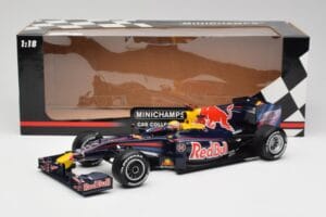 Red Bull RB3 #2 M. Webber F1 2007 Minichamps 1:18 110110272 Métal — image 6 sur 6