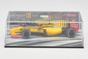 Renault R30 #11 R. Kubica Race Car 2010 Minichamps 1:43 403100081 Métal — image 4 sur 6